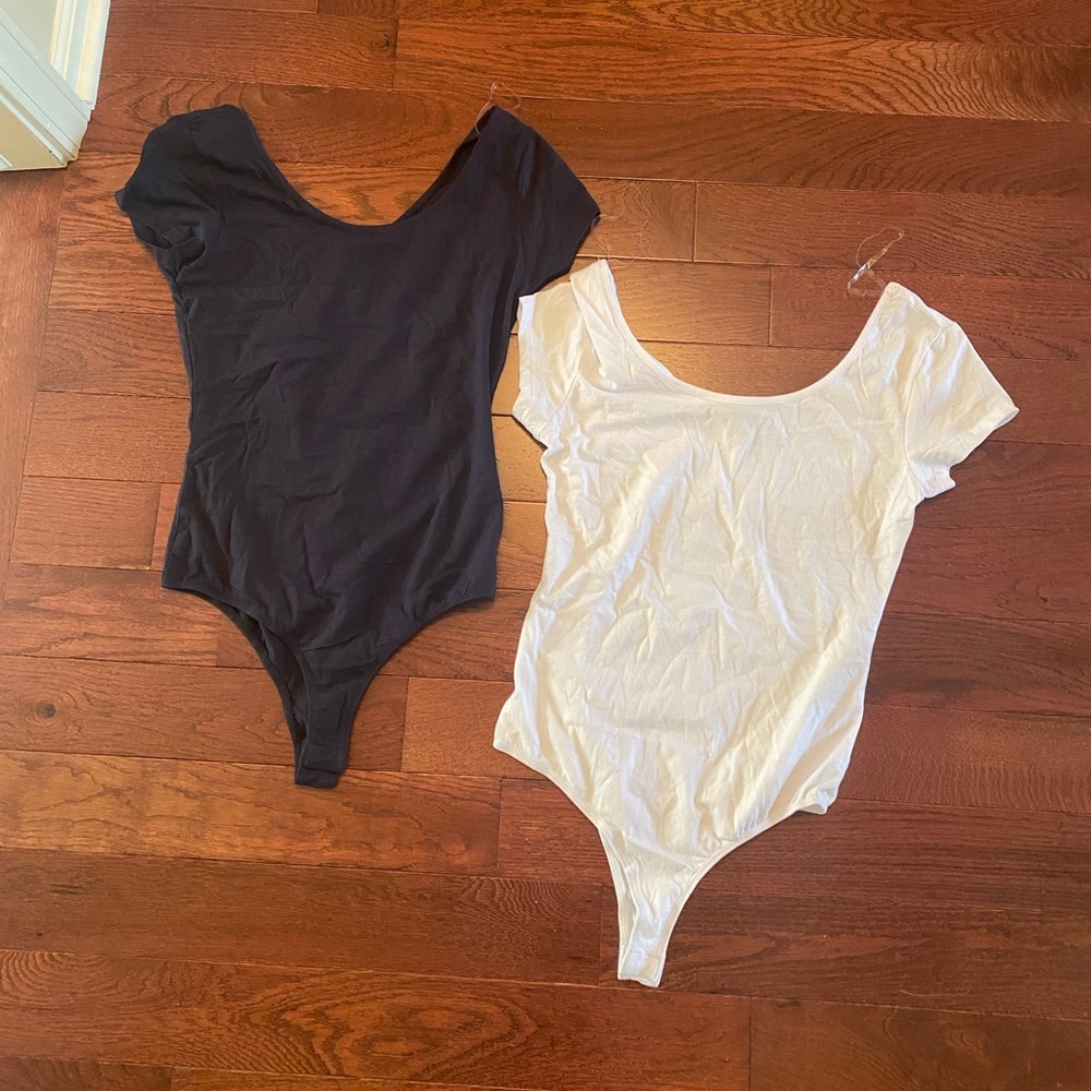 Two pack never been worn scoop neck bodysuit